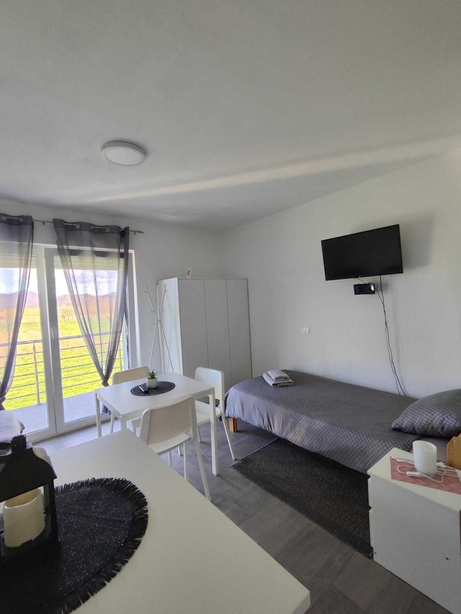Apartman Marija Perusic Zewnętrze zdjęcie